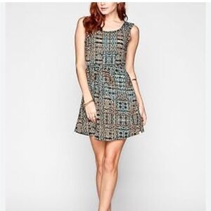 Element Dress with back cut out